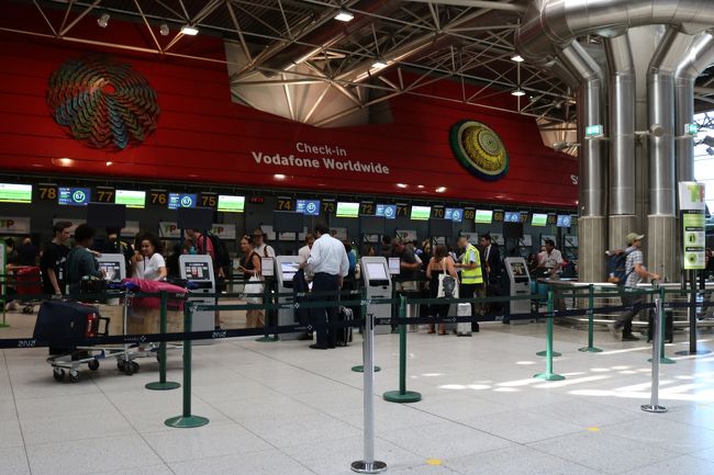 あぁ、なんで1500に返却になんてしちまったんだ(|||´Д｀)ﾊﾞｶﾊﾞｶﾊﾞｶ<br /><br />小学生の時に先生から教わった「注意一瞬、怪我一生」の交通標語を急に思い出す。<br />怪我はしておらんが、予約時になんでフライトの時間確認しとかなかったんだわ...。<br />ある意味怪我したわ、心に。