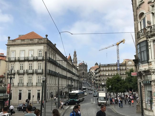 雲が多めですが良い天気になりました。