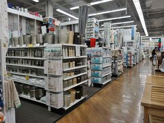 BED BATH&BEYONDに入ったらいきなりハマってしまいました。
日本ではなかなかお目にかかれないものがあるので楽しい。