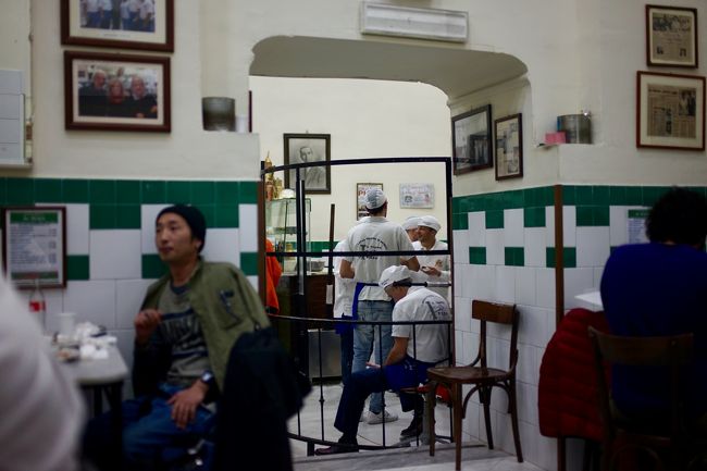 混んでたけど、すんなり着席。