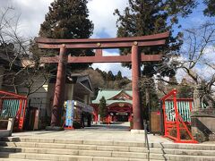 すぐ近くにあった宮城県護國神社にもお参り。
本丸跡に建ってるんだって。