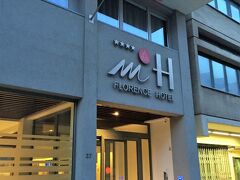 サンタ・マリア・ノヴェッラ中央駅から徒歩5分ほどの『MH Florence Hotel & Spa（MH フローレンス ホテル & スパ）』

by iPhone