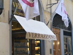 ペルケ ノ！の向かいにある『Cantinetta dei Verrazzano』

前回フィレンツェに来た時に、フォッカチャを食べたお店。