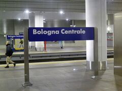 Bologna Centrale（ボローニャ中央駅）