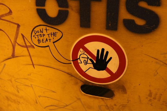 やっちまったけど、でもな、俺のこの胸の高鳴りは止められないぜ！！<br />↑<br />ダサい(O.O;)