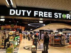 免税店 (リスボン ポルテラ空港ターミナル1)