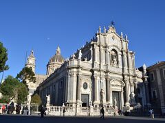 Cathedral of Sant'Agata

この街の守護聖人である聖アガタを祭っています。