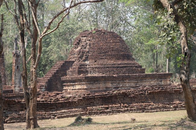 Wat Chedi cheddar thaeo