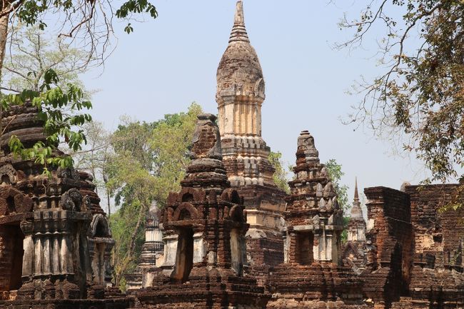 Wat Chedi cheddar thaeo