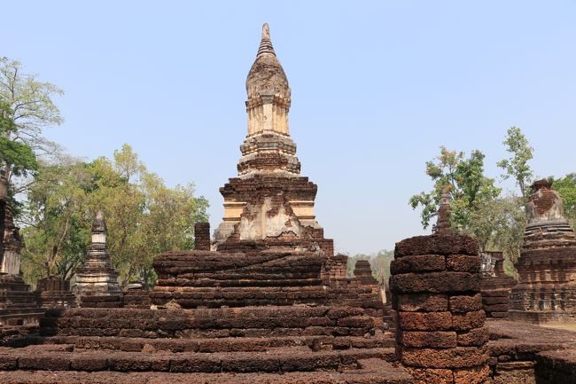 Wat Chedi cheddar thaeo