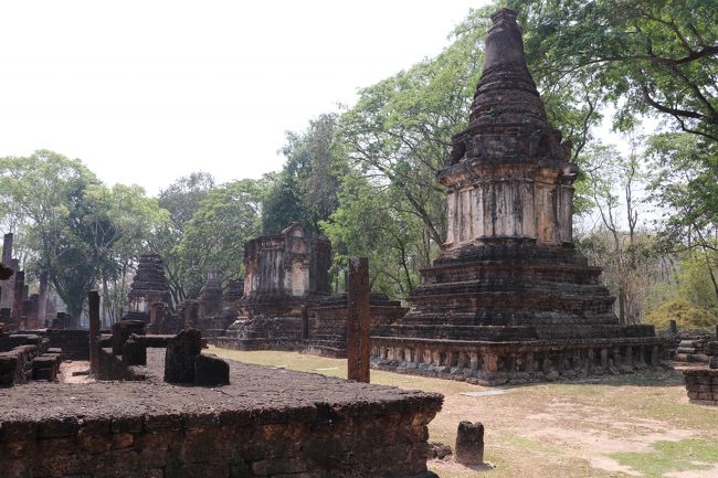 Wat Chedi cheddar thaeo