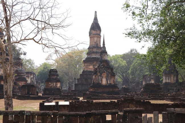 Wat Chedi cheddar thaeo
