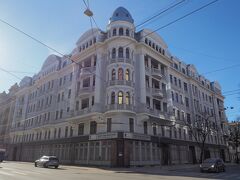 その後、ラトビア占領記念館の分館であるKGB博物館へ。
かつてはKGBが使用していた建物をそのまま用いて、ラトビアにおけるKGBの歴史や行っていた事を様々な写真で展示している。ちょっと時間が無かったのでツアーには参加せず。