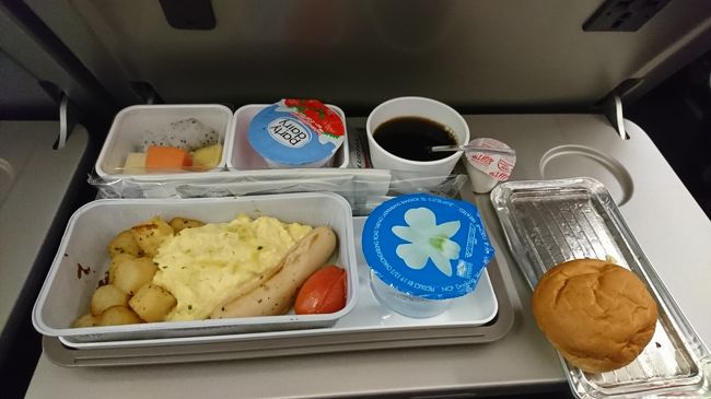 ＣＸ７００ BKK-HKG<br />これは見ただけで蓋しちゃいました。