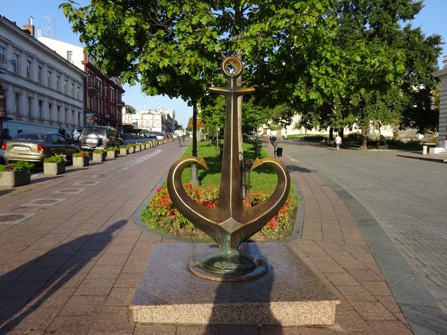 港湾都市らしくこんなモニュメントがあります。