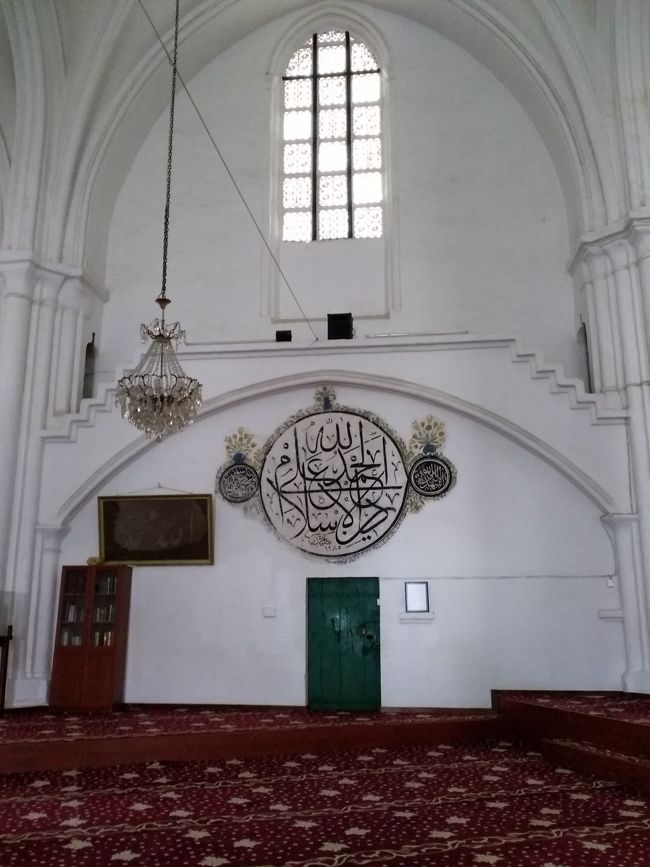 セミリエモスク