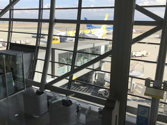 関空へは5分の早着。
あー…日本に帰ってきてしまいました。

前方席だったのでスムーズに降機できました。
ありがとうスクート！