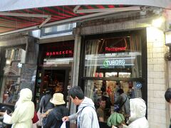 5月14日（水）13:00ブリュッセルに到着し、Manneken Restaurantで昼食を取ります。