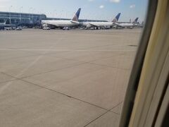 ユナイテッド航空のホームタウンであるシカゴオヘア国際空港のターミナル1に到着しました。