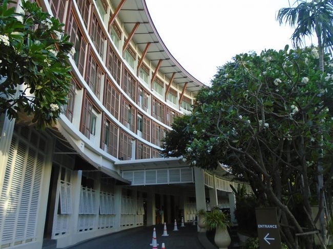 エントランス。