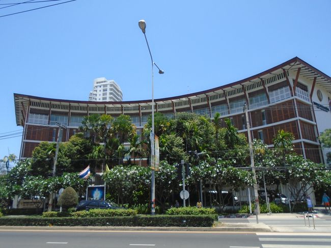 建物はビーチウイングとブルーポートウイングに分かれています。こちらがビーチウイング。