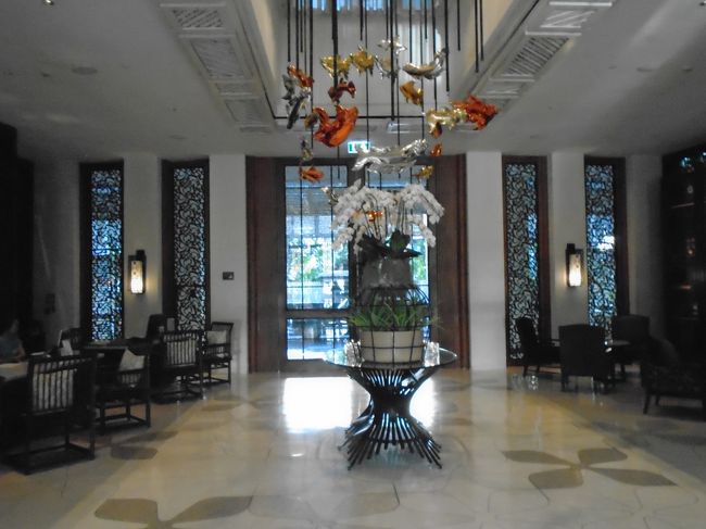 反対側から見た感じ。