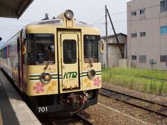 京都丹後鉄道
国鉄から第三セクターでできた北近畿タンゴ鉄道は、上下分離してインフラ会社となり、2015年4月から列車を運行する京都丹後鉄道が新たに誕生した。
日本三景の観光地を持ちながら、赤字続きとはなんとも。