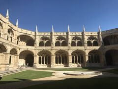 開館後、すぐに入れました。なおここでこの後に行くベレンの塔との共通チケットを購入しました。