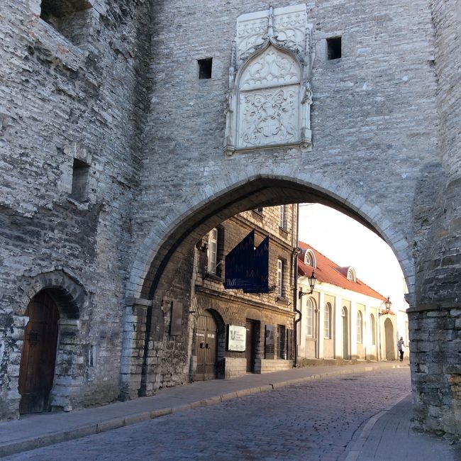 スールランナ門<br />ふとっちょマルガレータの隣、ふとっちょと同時に造られた。<br />タリンの小紋章が飾られている。。