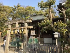 苑内の弁財天　厳島神社