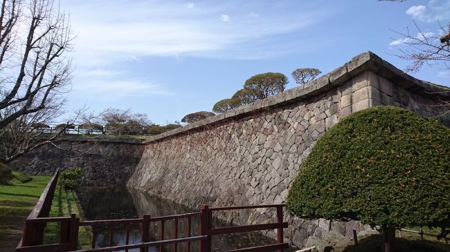 石垣、立派です。