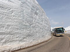 雪の大谷にて