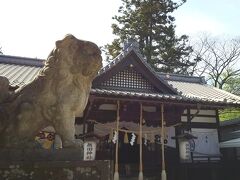 真田神社に到着です

真田城跡は城がない代わりに、この真田神社がとても人気ですね！

特に最近は御朱印効果もあり、並ぶこともあるそうで…！？