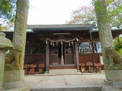最初に向かった猫スポットは島の高台にある豊玉姫神社。