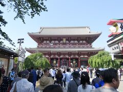 13:50　チェックインまではまだ時間があるので、浅草寺周辺をうろうろします。