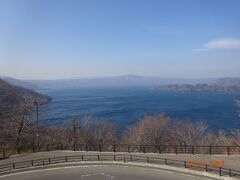 発荷峠展望台から見える「十和田湖」。