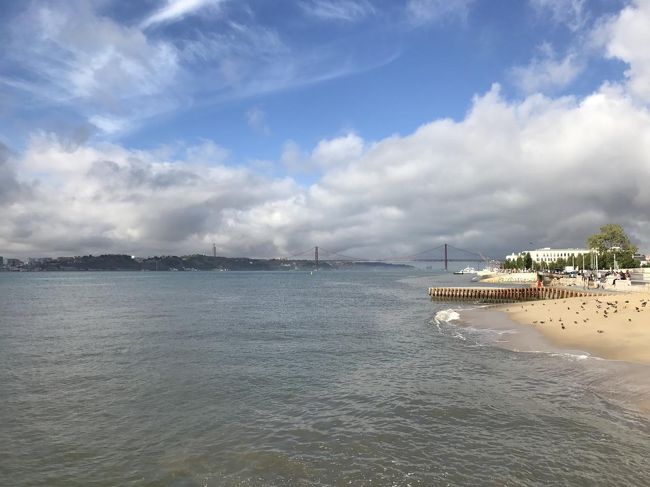 テージョ川。本当にこれが川なんて信じられない。