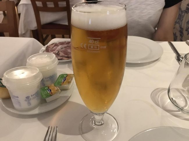 夕食はSinal Vermelhoというレストランで。