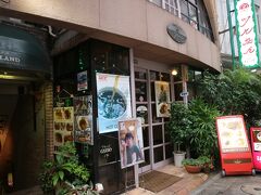 散策の休憩はツル茶んで。
創業は大正１４年。
九州初の喫茶店。
