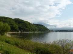 河口湖に回りました。
富士山が見えそう・・