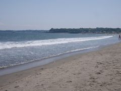 GWの三浦海岸は、日光浴してる人や波際で遊んでる家族連れなど、もう夏休みみたいです。

でも人が多いわけでもなく、のんびりとした雰囲気があります♪