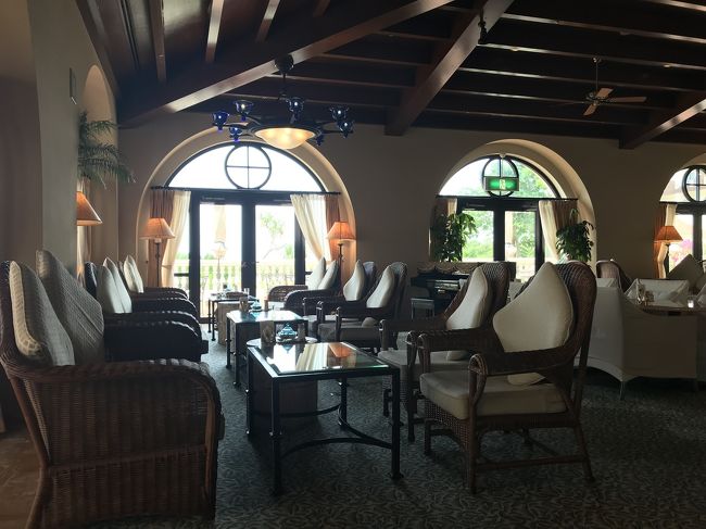 実はこのプランには<br />プチスイーツバイキングがついている。<br /><br />なんてお得<br /><br />アリアカラでいただきます。<br /><br />こちら、ゆーったり、のんびり<br />心地いい。<br />時間の流れがゆっくり