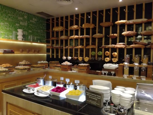 ザ・ストーンズの朝食ビュッフェです。こちらはゴールドエリート特典で無料でつけていただきました！