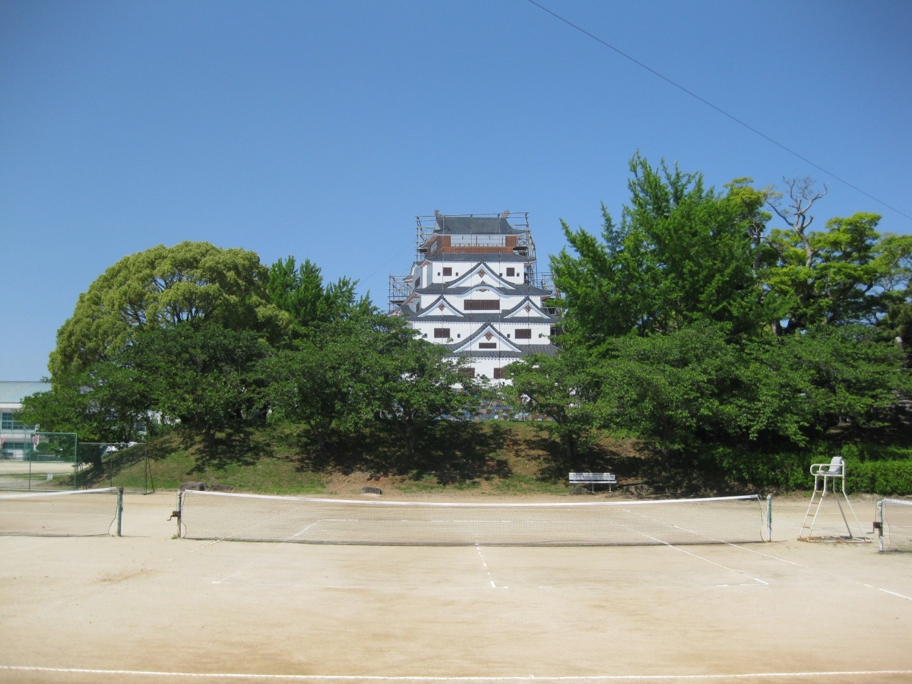 柳川城跡に行ってみました。

何かのイベントでしょうか、天守閣が造られていました。
