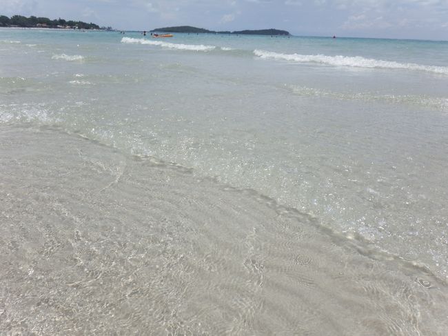 海の綺麗さをなんとか写真に残したいと思ったのですが･･･伝わるでしょうか？