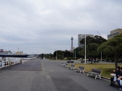 そして山下公園へ。寒かった～。