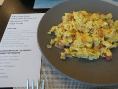 4月7日　3日目

朝食で選べる卵料理はメキシカンスクランブルエッグにしました。
ちょっぴりスパイシーで美味しかったです。