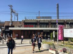 鶴舞公園はJR鶴舞駅の目の前