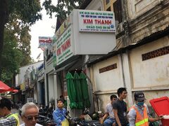 ローカルが多い【KIM THANH】に来ました