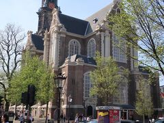 Westerkerk（西教会）

1631年建立のプロテスタント教会。
アンネ・フランクの家の近くにあり、アンネはこの教会の鐘の音を愛し、日記にもこの教会の事を何度も記述しています。